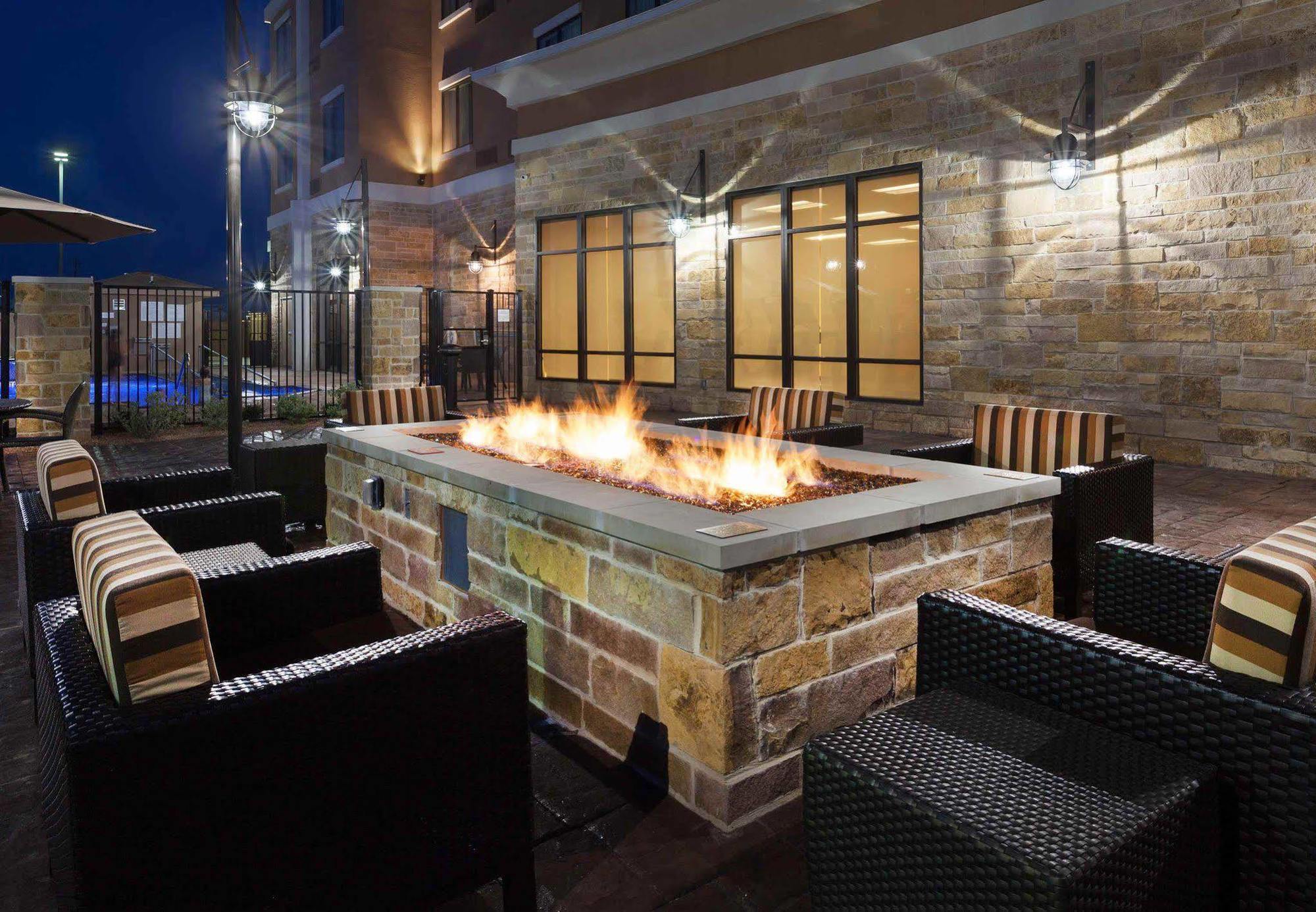 Courtyard By Marriott San Angelo Hotel Exterior foto